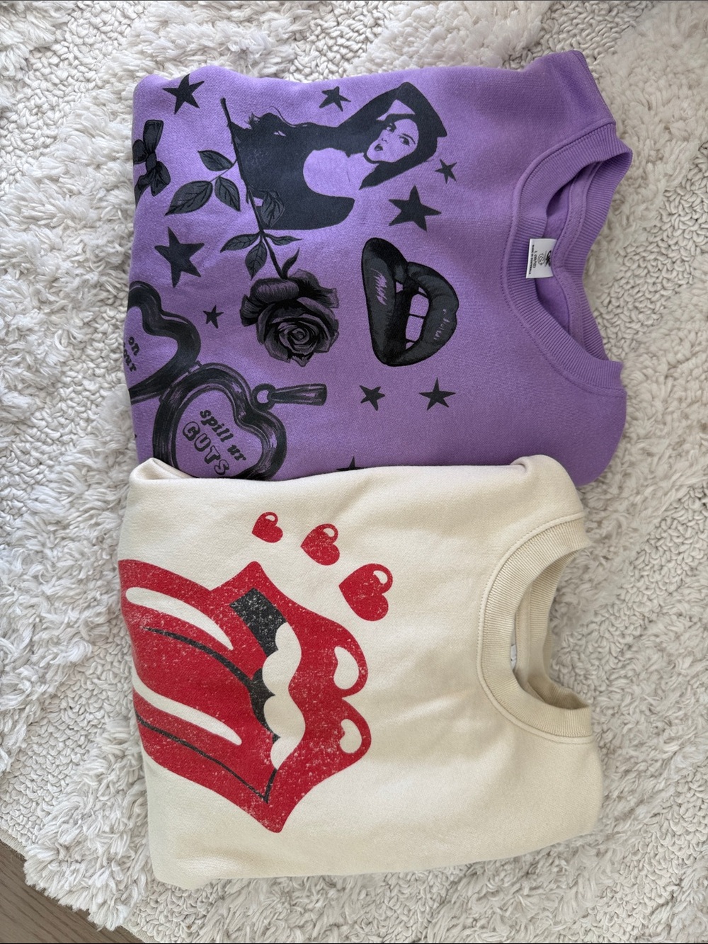 2 Kids Graphic Sweatshirts, Rolling Stones, Olivia Rodrigo